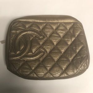 AUTHENTIC CHANEL SMALL BAG